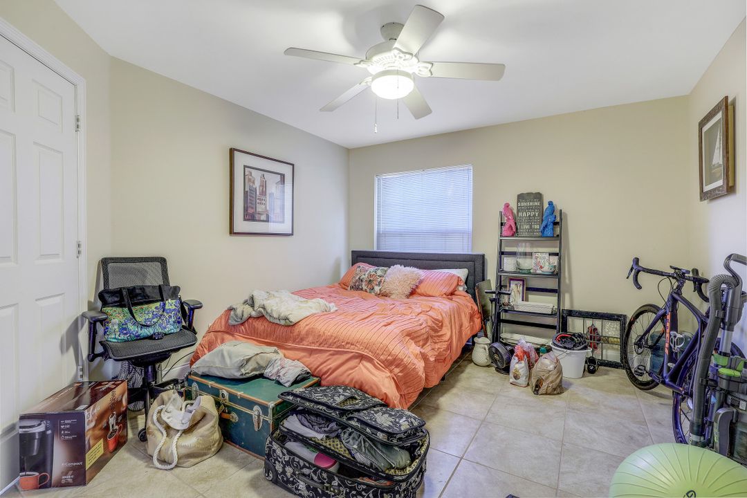 9589 Crescent Garden Dr #101, Naples, FL 34109