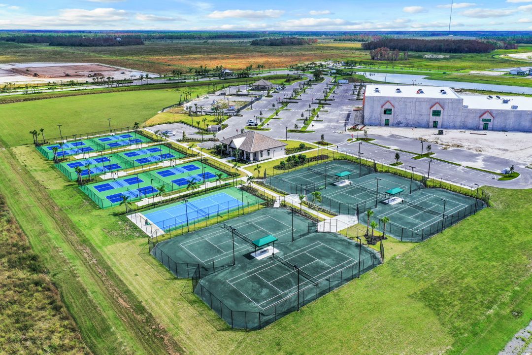 20048 Hartford Blvd, Estero, FL 33928