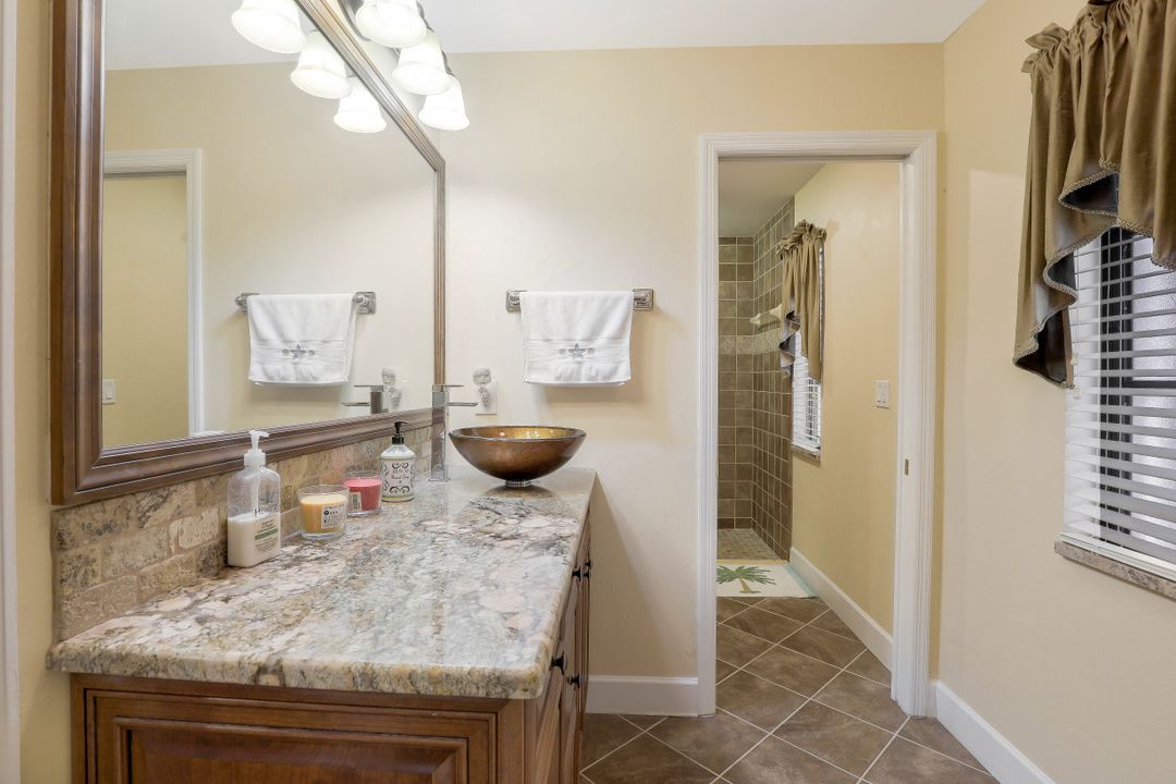 1427 SW 53rd Terrace, Cape Coral, FL 33914