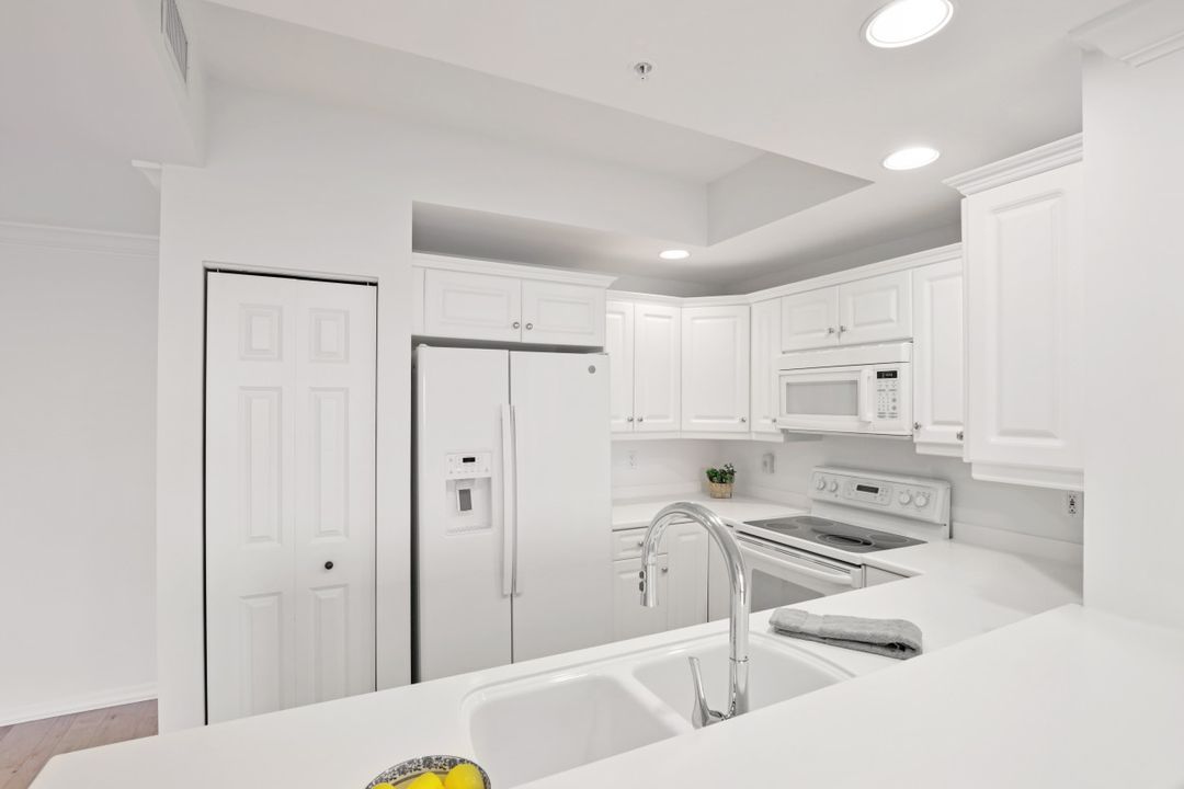 1001 Arbor Lake Dr #303, Naples, FL 34110