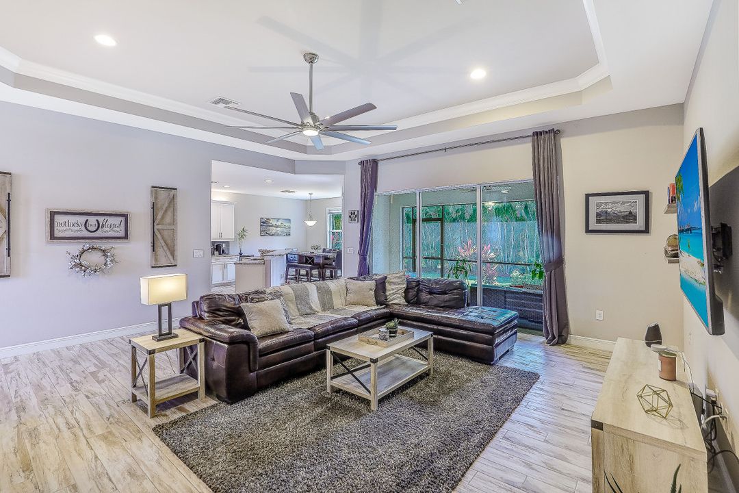 25180 Divot Dr, Bonita Springs, FL 34135