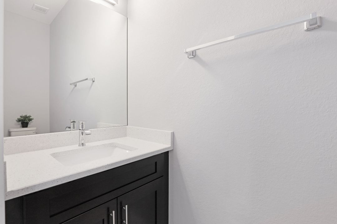 3400 W Gator Cir, Cape Coral, FL 33909