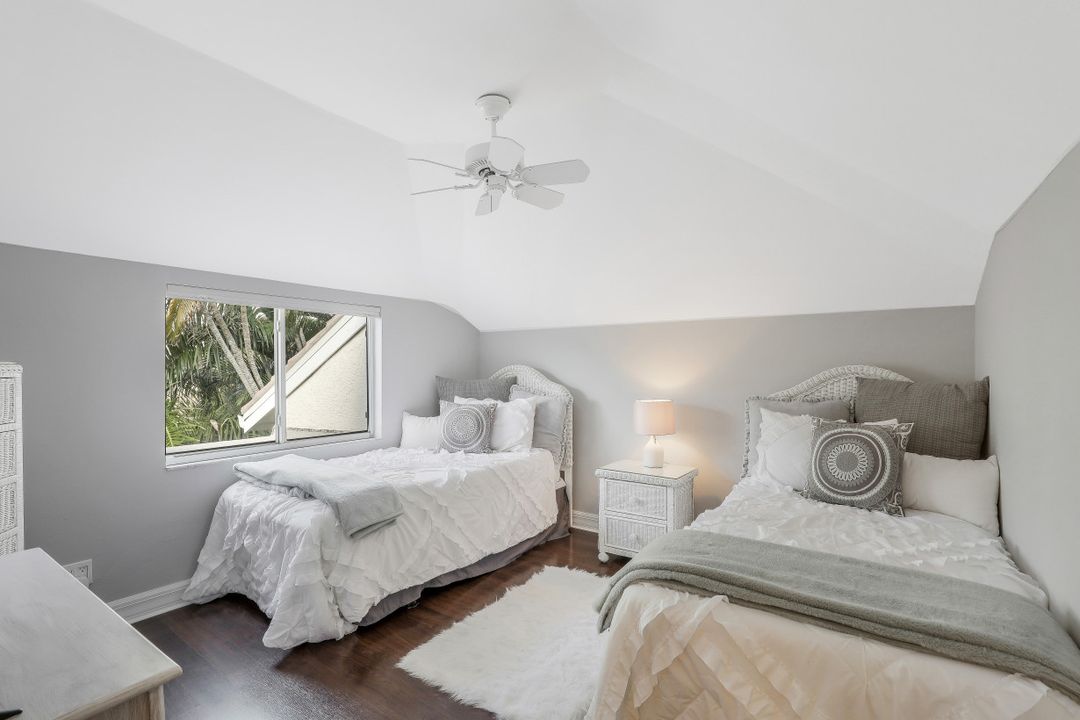 188 Richmond Ct, Marco Island, FL 34145