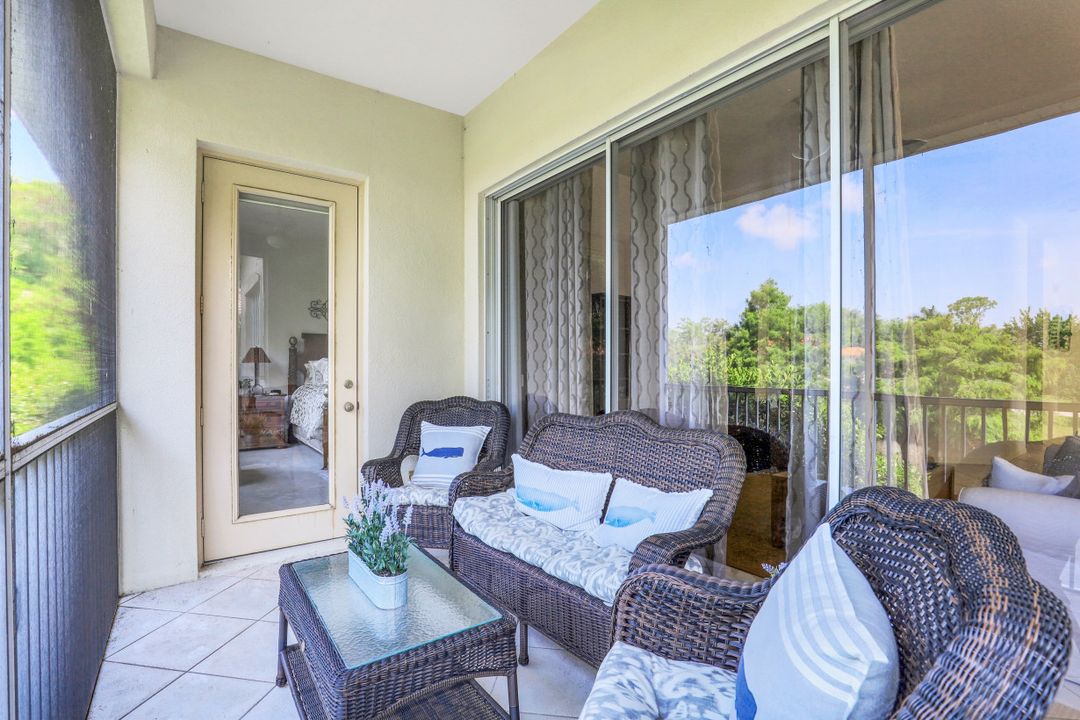 1247 Egrets Landing #201, Naples, FL 34108