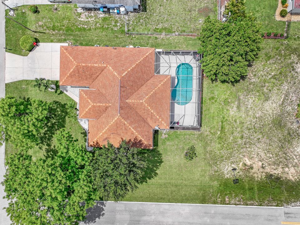 1812 NE 13th Ave, Cape Coral, FL 33909