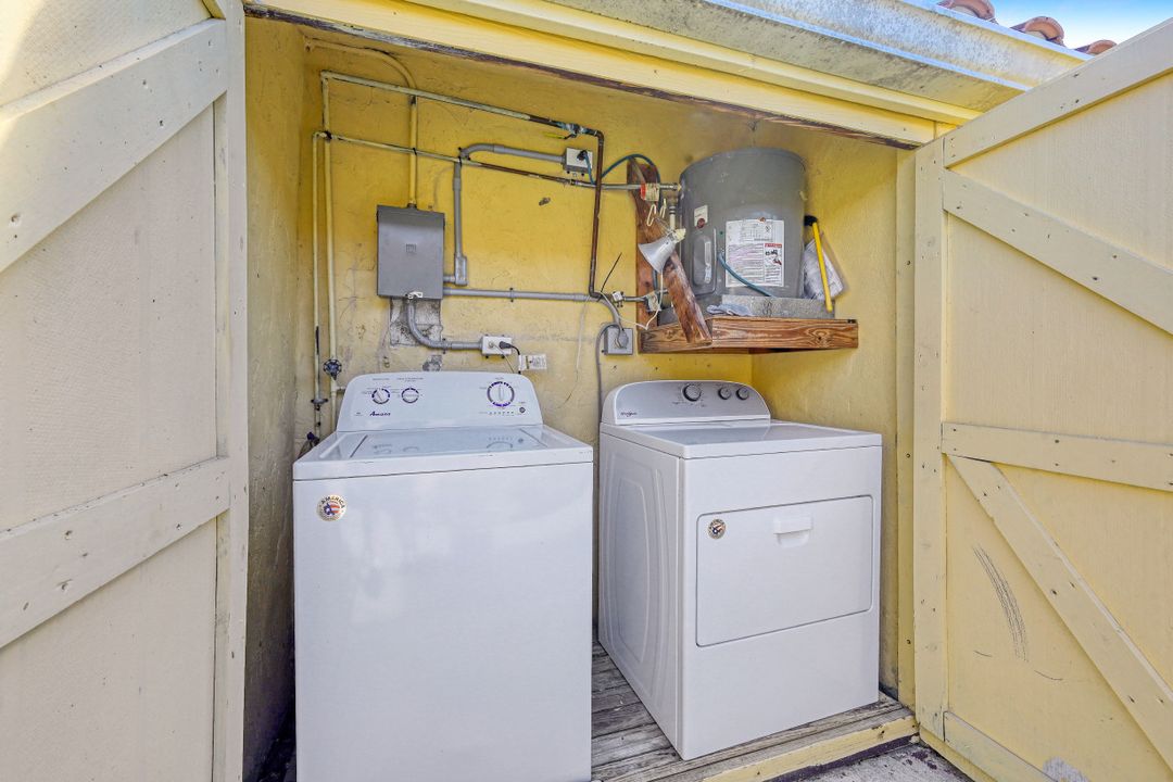 126 Harrison Rd #2, Naples, FL 34112