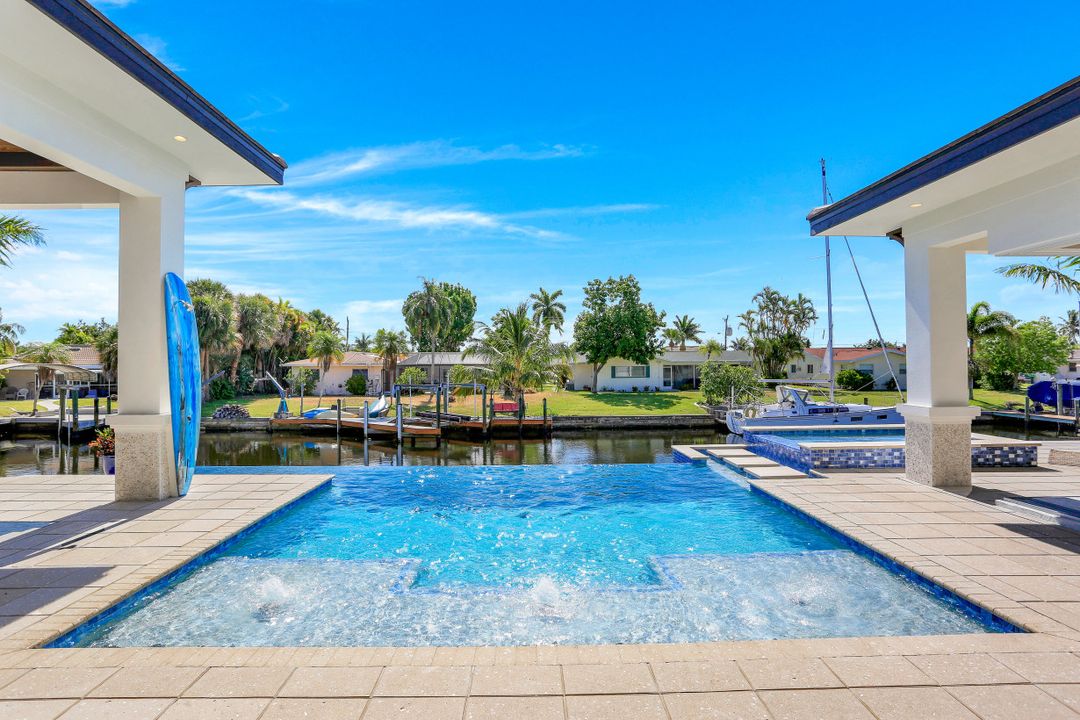 236 El Dorado Pkwy E, Cape Coral, FL 33904