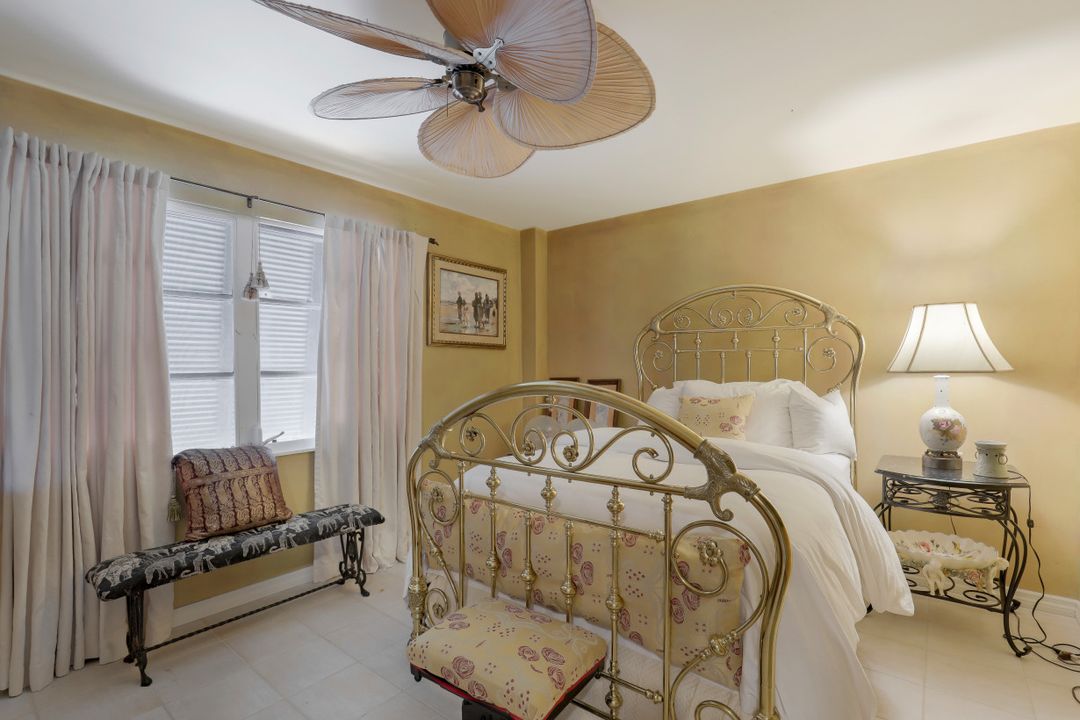 5620 Queens Kew, Bonita Springs, FL 34134