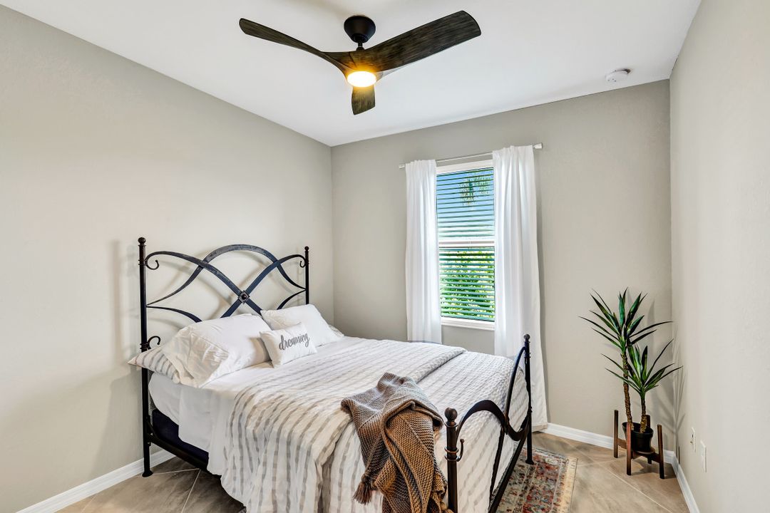 19801 Bittersweet Ln, Estero, FL 33928