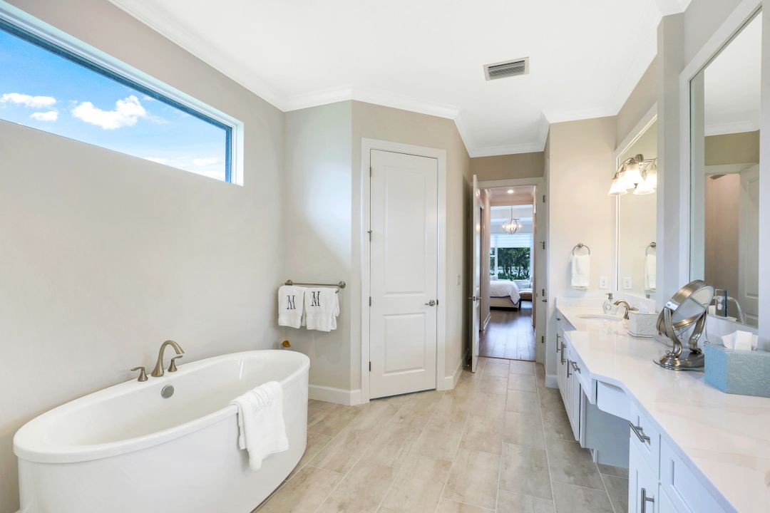 18389 WildBlue Blvd, Fort Myers, FL 33913