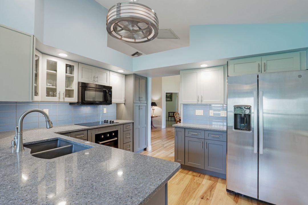 12690 Glen Hollow Dr, Bonita Springs, FL 34135