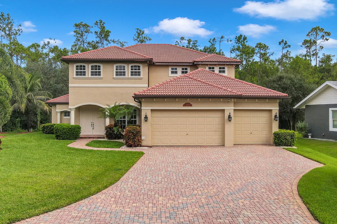 11390 Salix Ct, Fort Myers, FL 33966