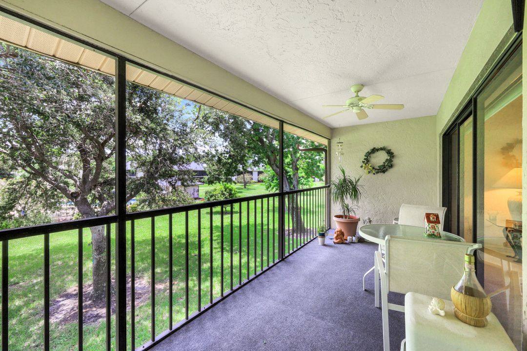 1208 Commonwealth Cir #J-202, Naples, FL 34116