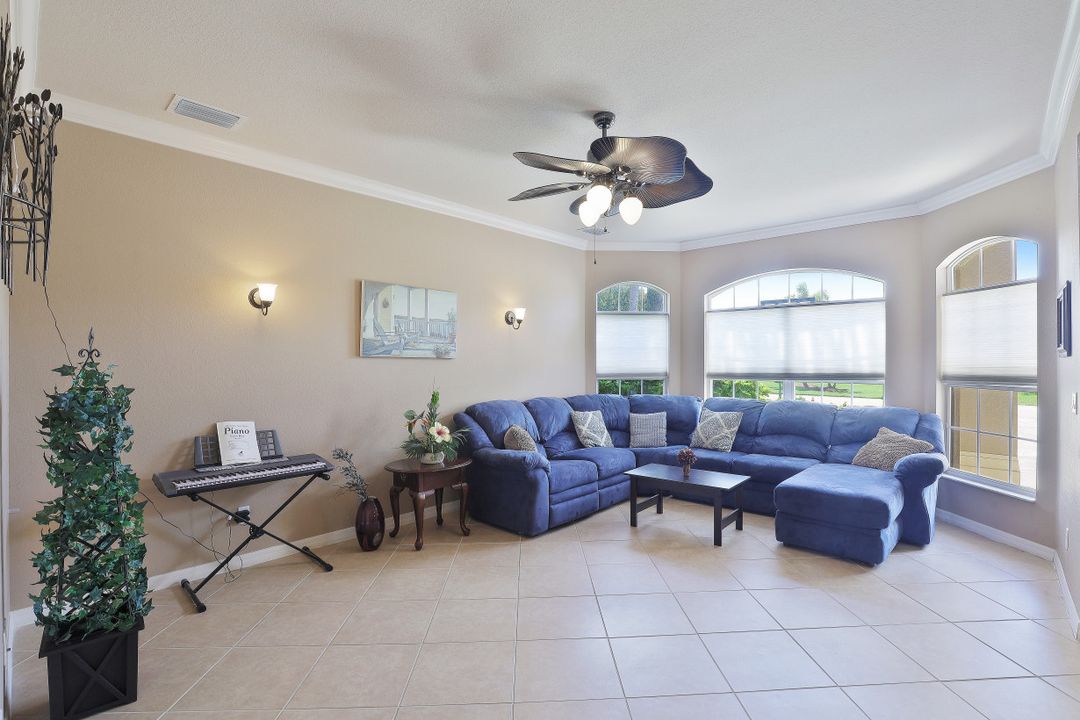 12493 Pebble Stone Ct, Fort Myers, FL 33913