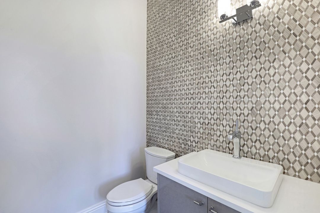 115 Wild Cherry Ln, Marco Island, FL 34145