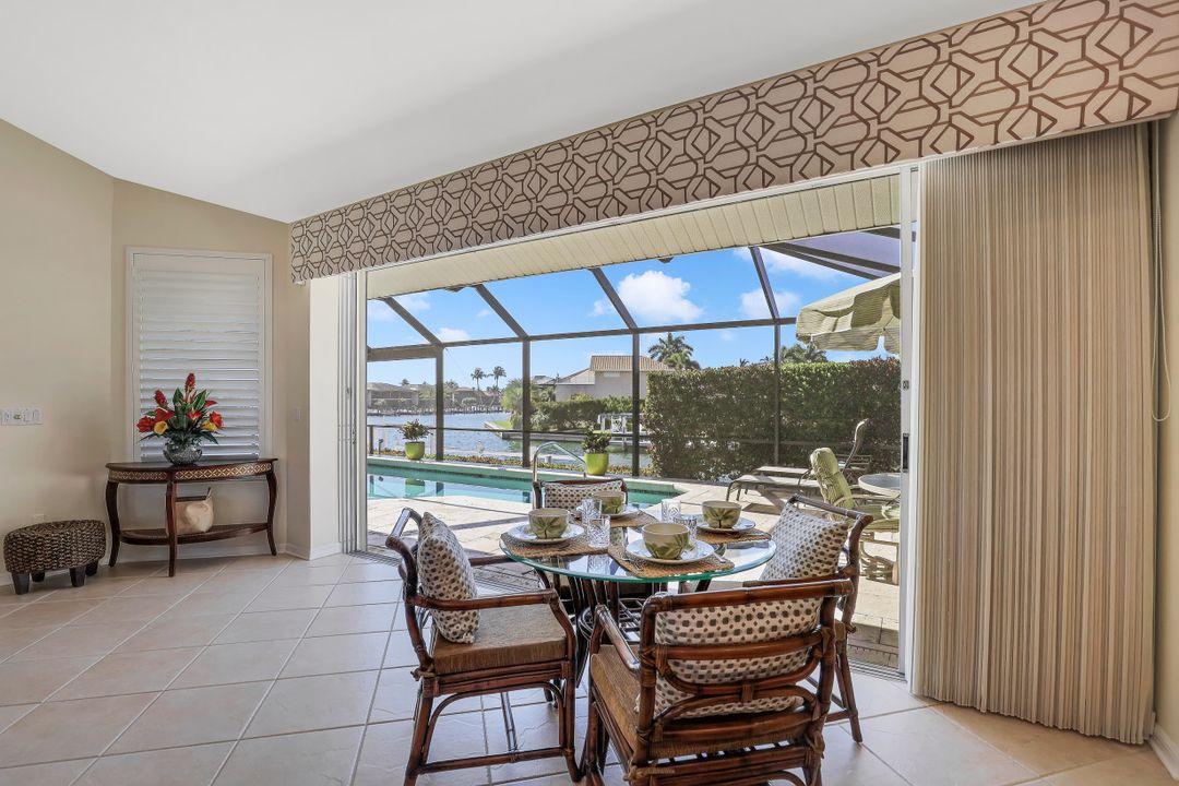 427 Swiss Ct, Marco Island, FL 34145