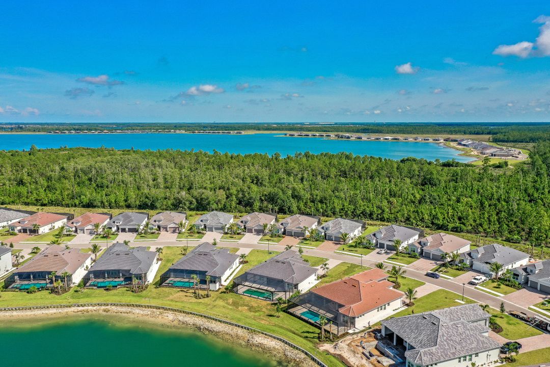 14360 Blue Bay Cir, Fort Myers, FL 33913