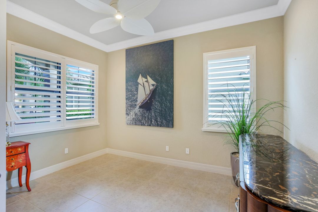 11516 Stonecreek Cir, Fort Myers, FL 33913