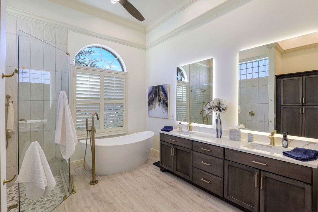 28645 Via D Arezzo Dr, Bonita Springs, FL 34135