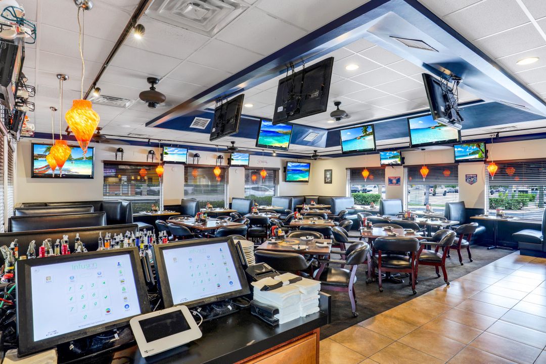 1217 Del Prado Blvd S, Cape Coral, FL 33990
