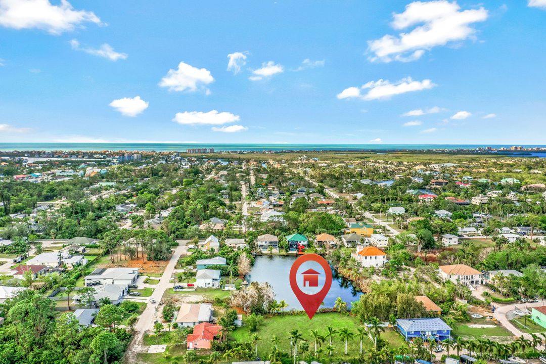 3870 Bennett Ln, Bonita Springs, FL 34134