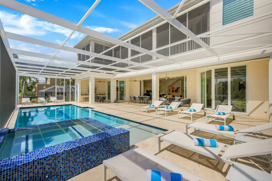 5084 Sorrento Ct, Cape Coral, FL 33904