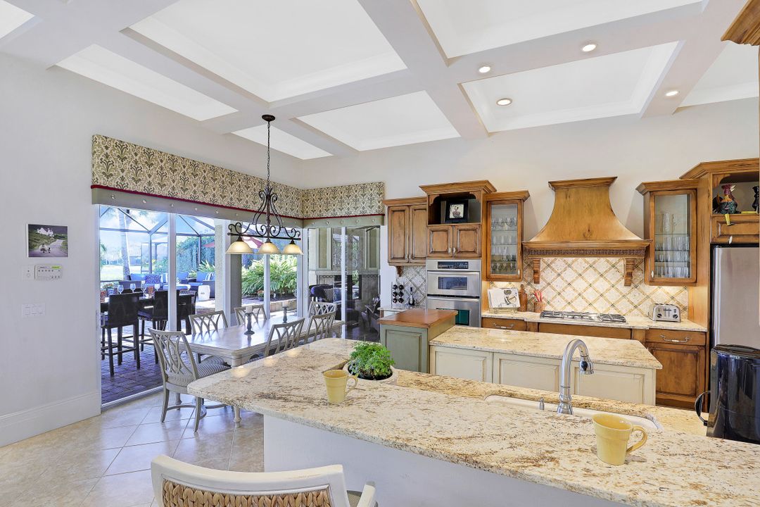 3740 Mossy Oak Dr, Fort Myers, FL 33905