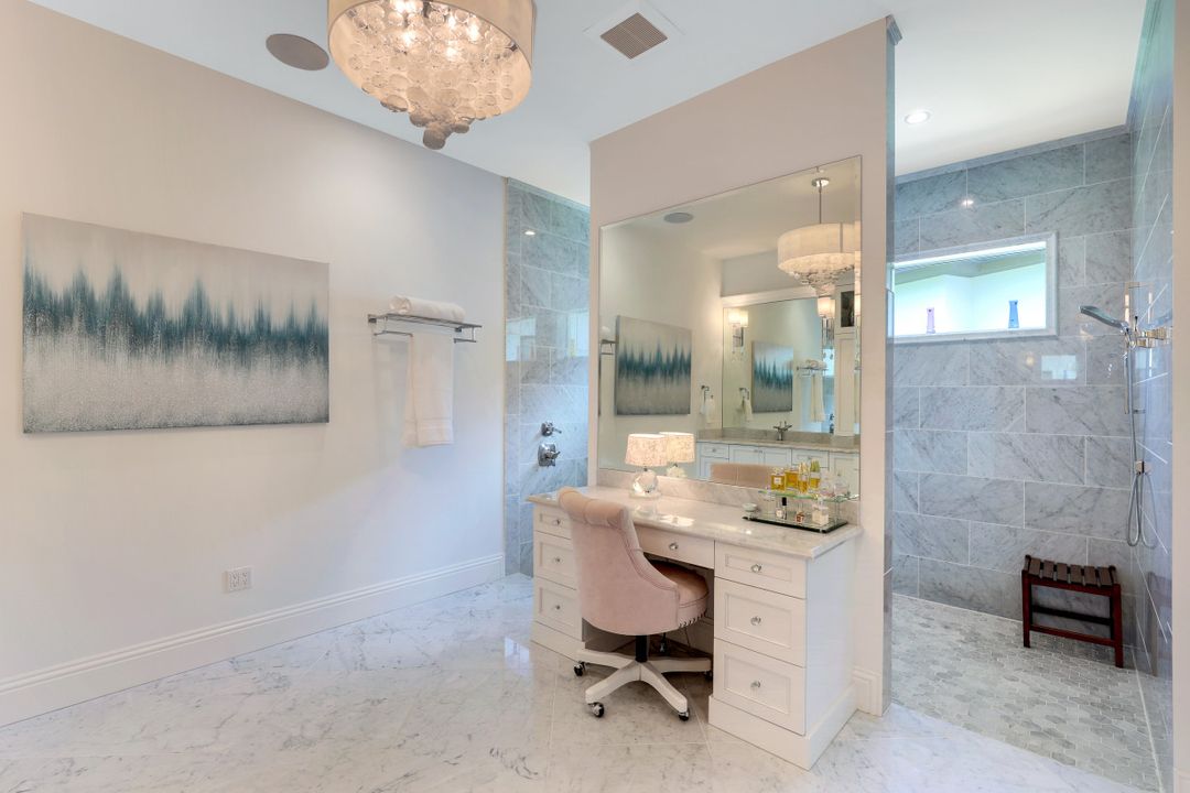 17413 Via Lugano Ct, Miromar Lakes, FL 33913