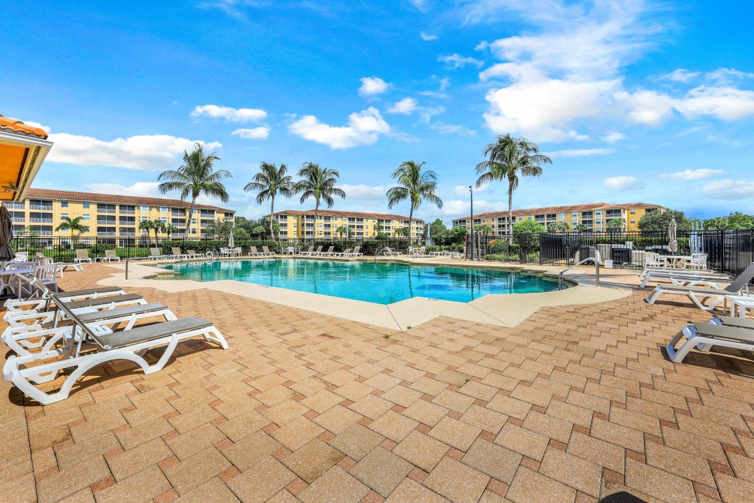 8550 Kingbird Loop  #646, Estero, FL 33967