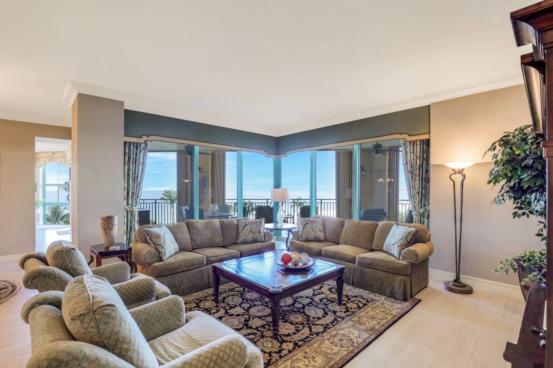 960 Cape Marco Dr #401, Marco Island, FL 34145