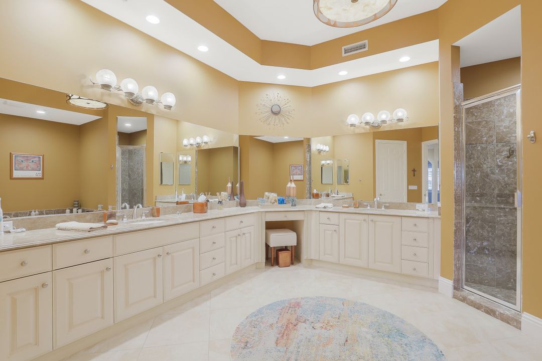 9293 Menaggio Ct #101, Naples, FL 34114