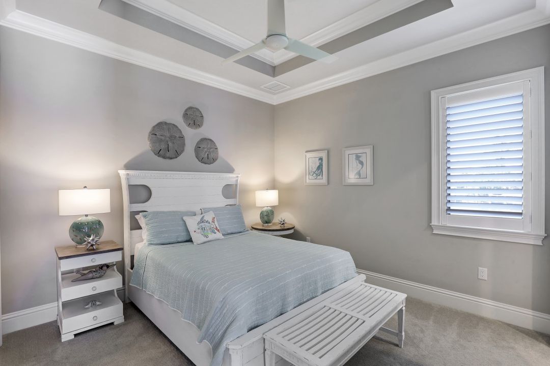 961 Snowberry Ct, Marco Island, FL 34145