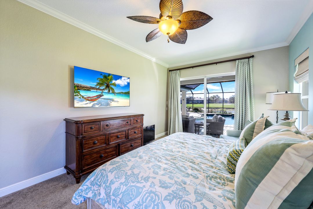 8979 Morgan Ct, Naples, FL 34113