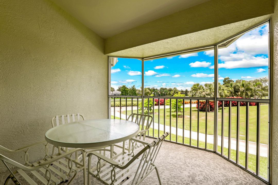 28080 Cavendish Ct  #2010, Bonita Springs, FL 34135