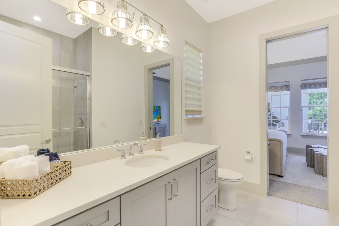 3232 Tavolara Ln, Naples, FL 34114