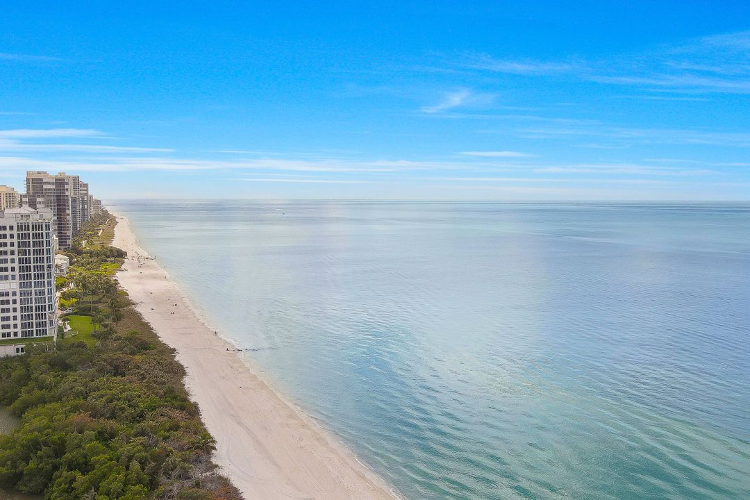 5501 Heron Point Dr #301, Naples, FL 34108