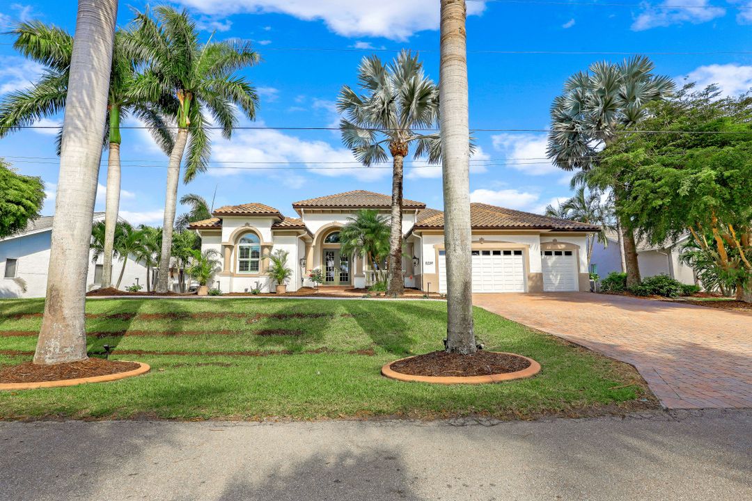 5239 SW 27th Ave, Cape Coral, FL 33914