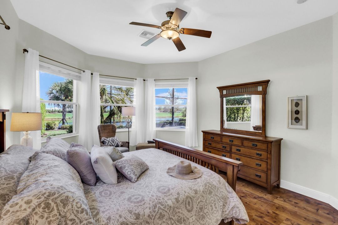 8972 Cherry Oaks Tr, Naples, FL 34114