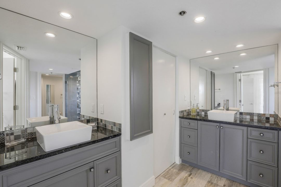 5501 Heron Point Dr #301, Naples, FL 34108