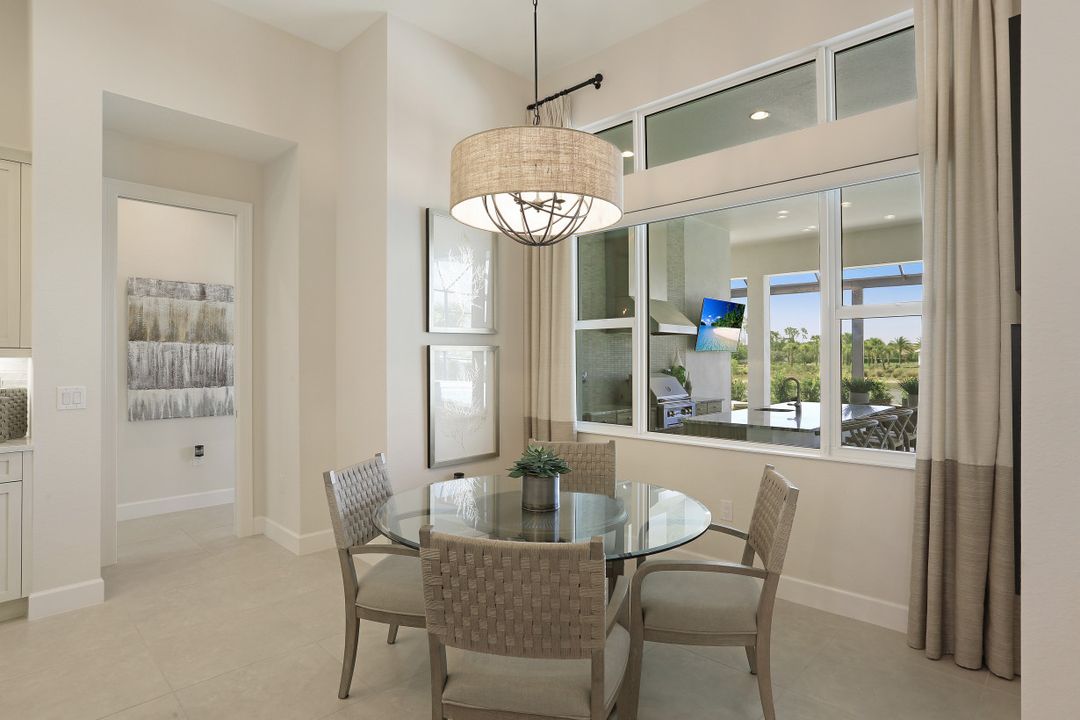 6035 Plana Cays Dr, Naples, FL 34113