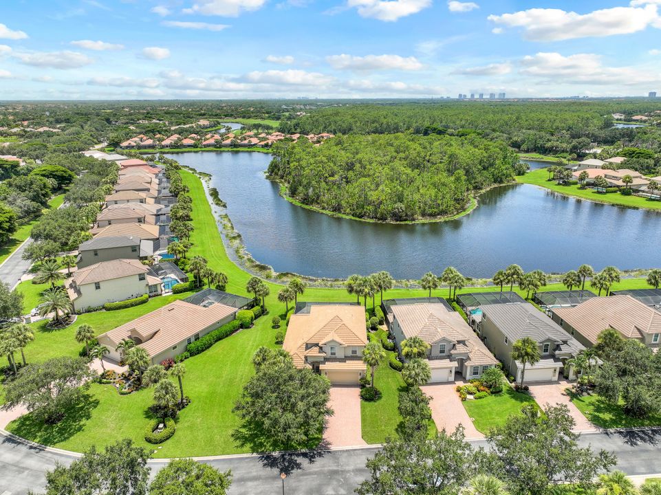 21990 Longleaf Trail Dr, Bonita Springs, FL 34135