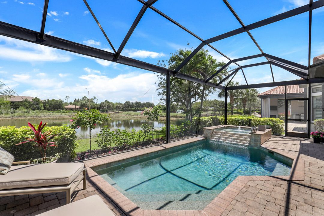 8701 Cavano St, Naples, FL 34119