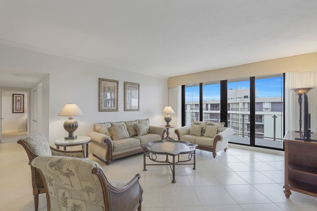 176 S Collier Blvd #PH6, Marco Island, FL 34145