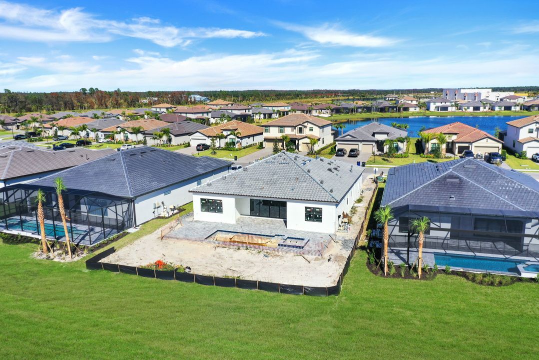 20048 Hartford Blvd, Estero, FL 33928