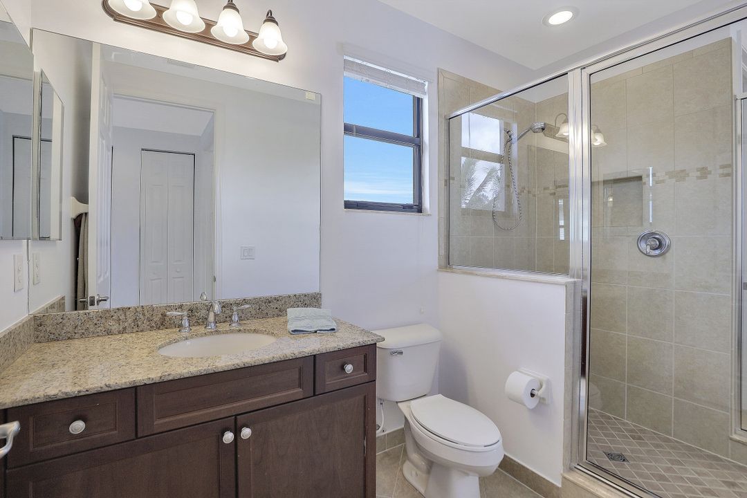 3718 Pleasant Springs Dr, Naples, FL 34119