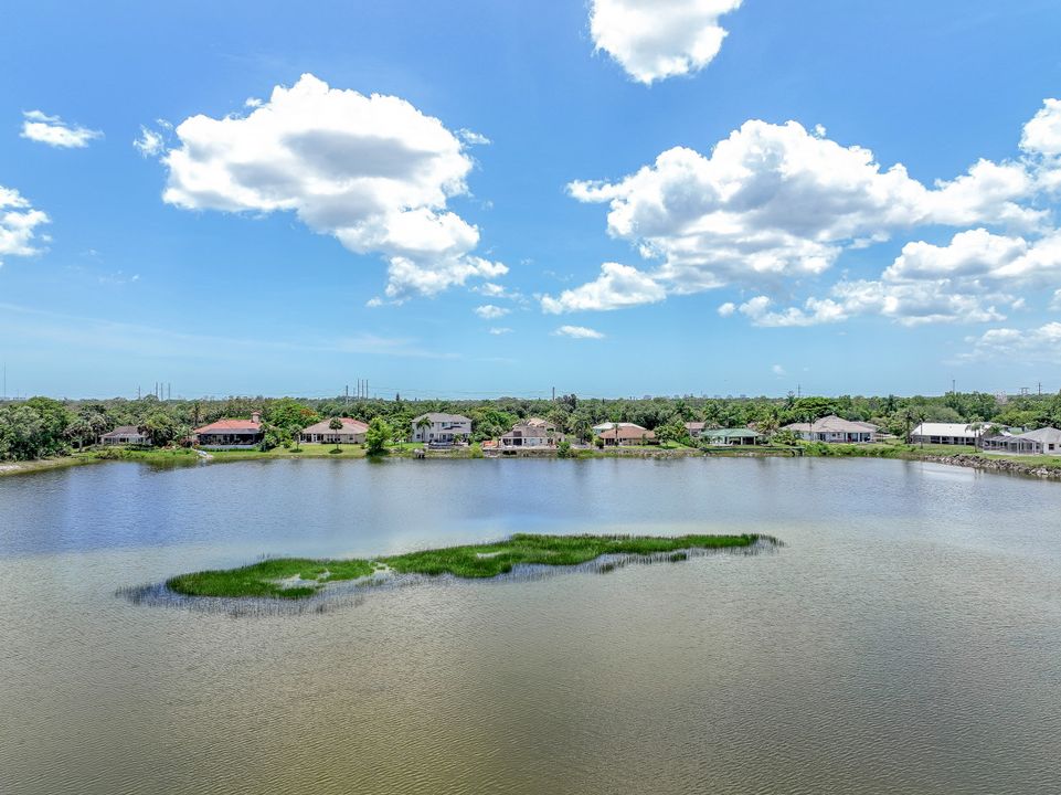 27329 Rue De Paix, Bonita Springs, FL 34135