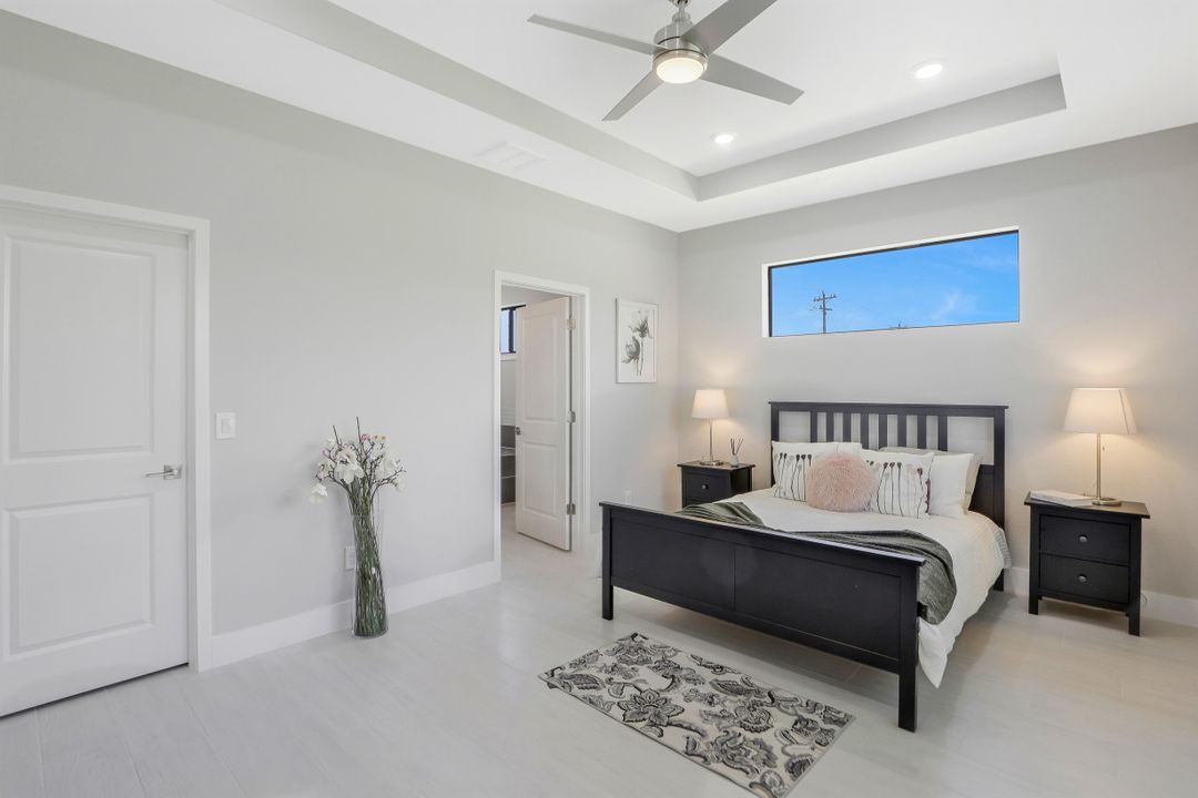 307 Gleason Pkwy, Cape Coral, FL 33914