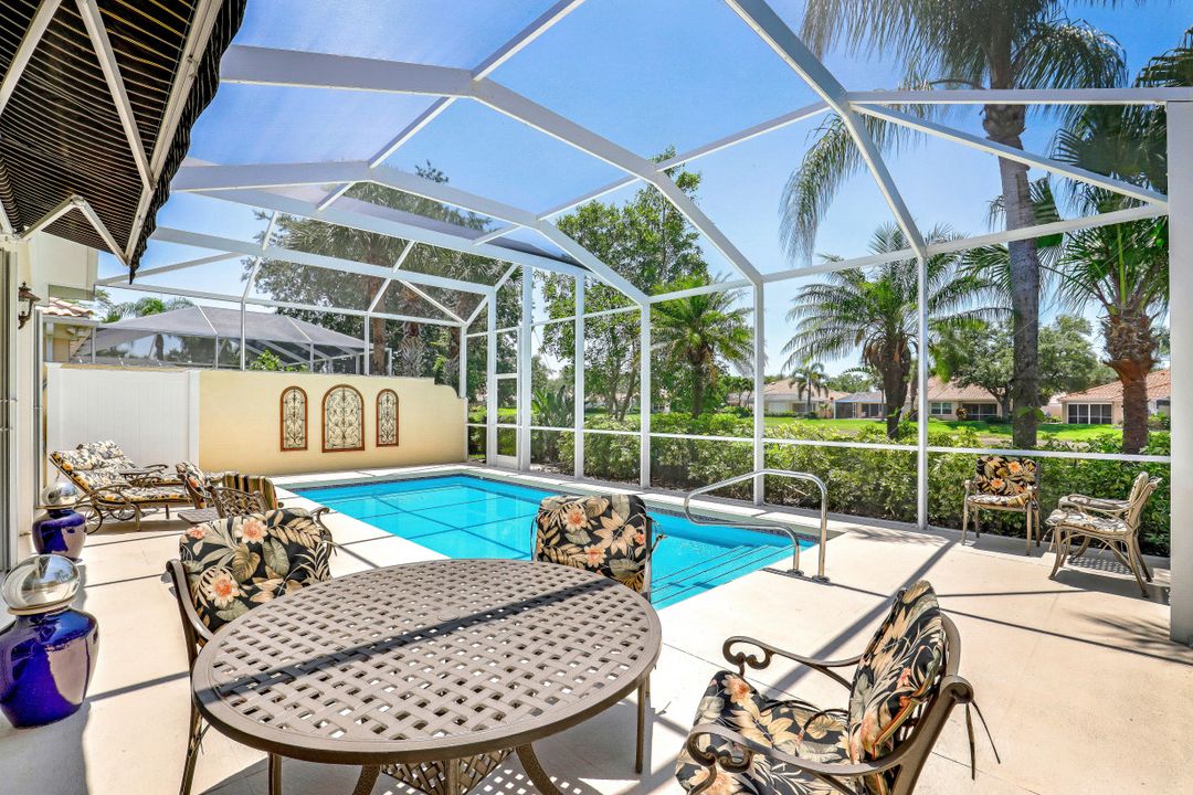 5272 Hawkesbury Way, Naples, FL 34119