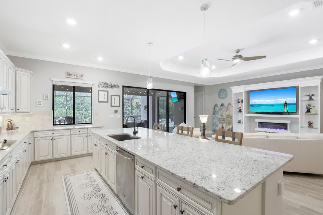 17240 Galway Run CT, Bonita Springs, FL 34135