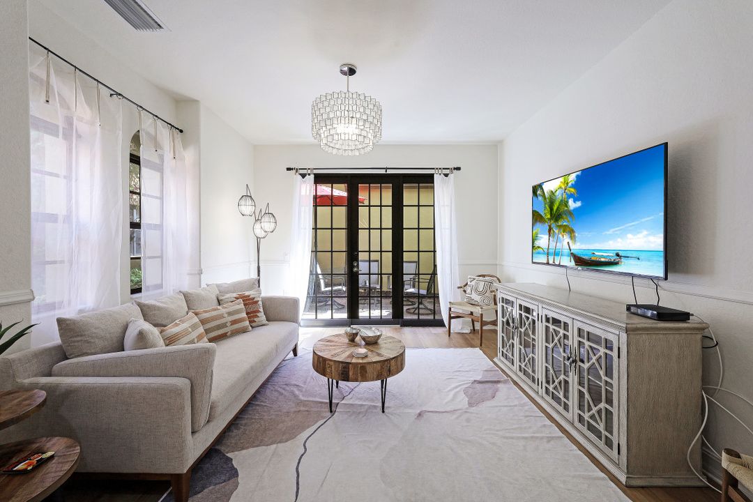 9128 Delano St #89-2, Naples, FL 34113